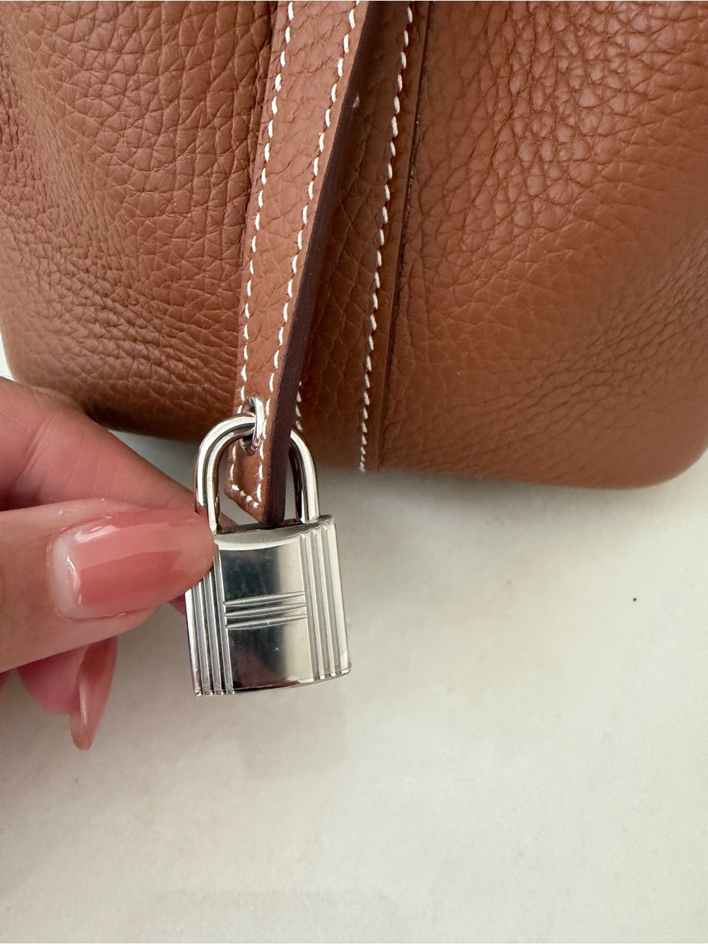 Hermes Picotin Lock 18 Taurillon Clemence Bag - Picture 5 of 7